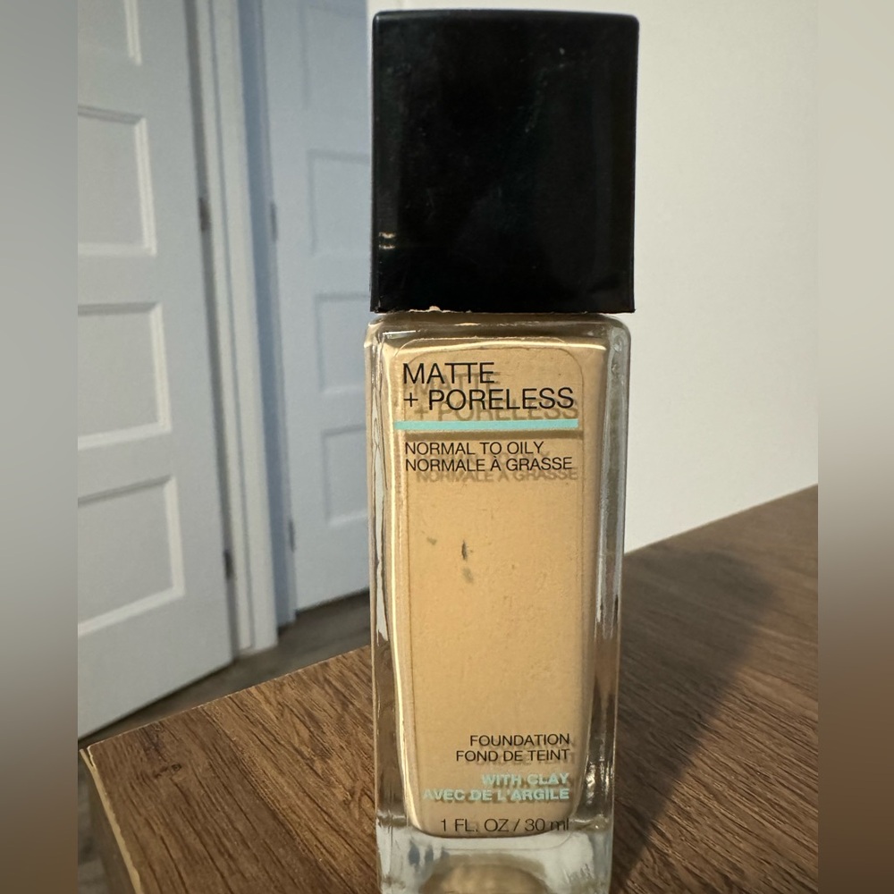Maybelling Fit me foundation